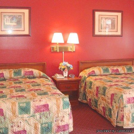 Budget Inn - Farmington Стая снимка