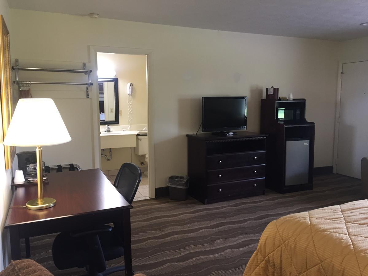 Budget Inn - Farmington Екстериор снимка